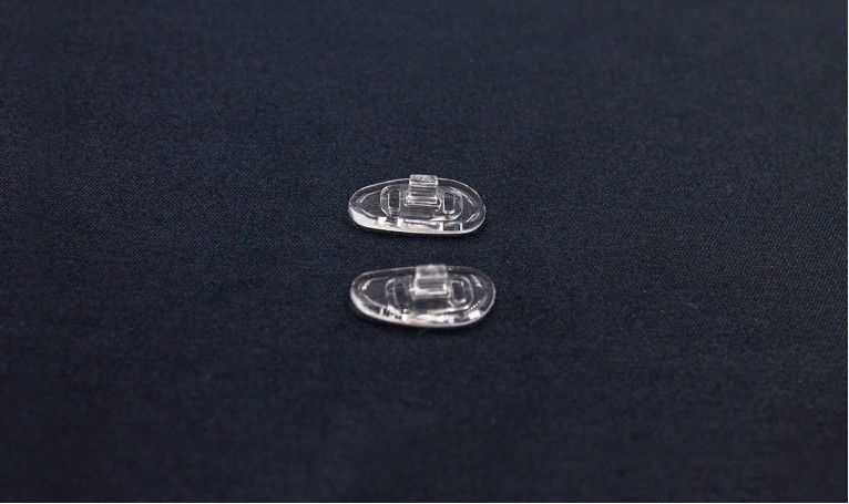 Носоупор силиконовый на защелке №4 CY032