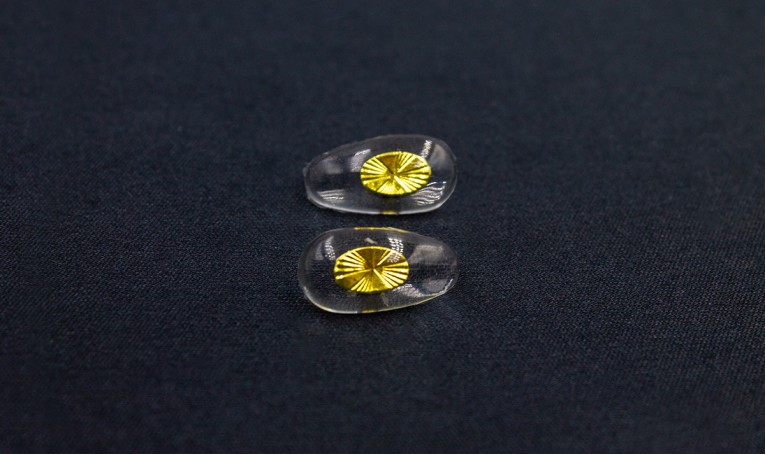 Носоупор под винт с желтой металлической вставкой CY120-2 NEW